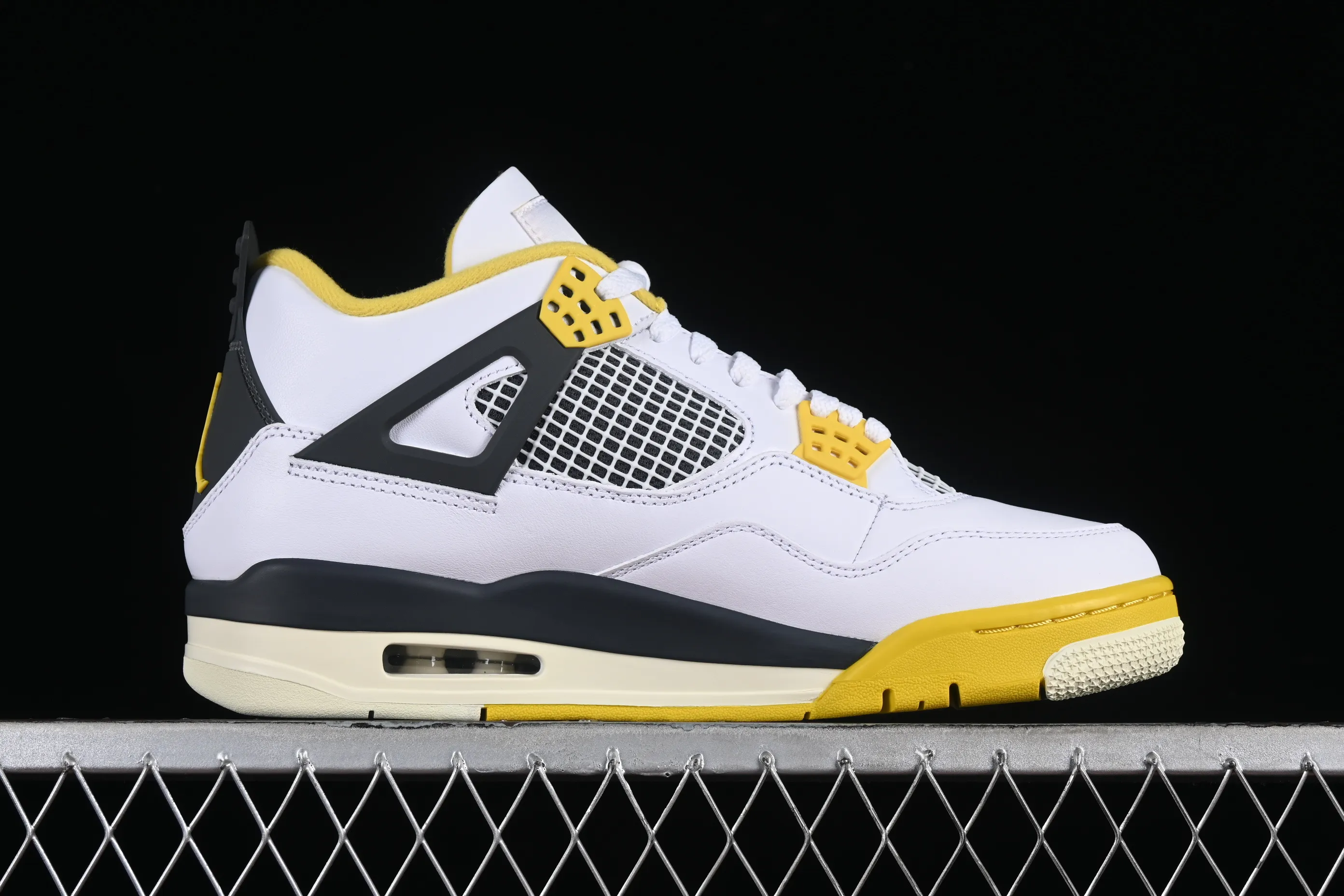 All categories Air Jordan Jordan series basketball shoes Air Jordan 4 GX foreign trade version Air Jordan 4 Retro "Vivid Sulfur" AJ4 Joe 4 Bai Lei Gong AQ9129-101